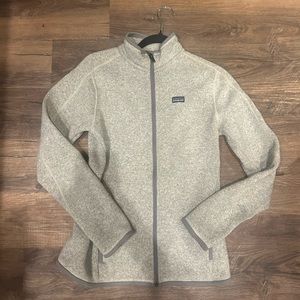 Women’s medium fleece